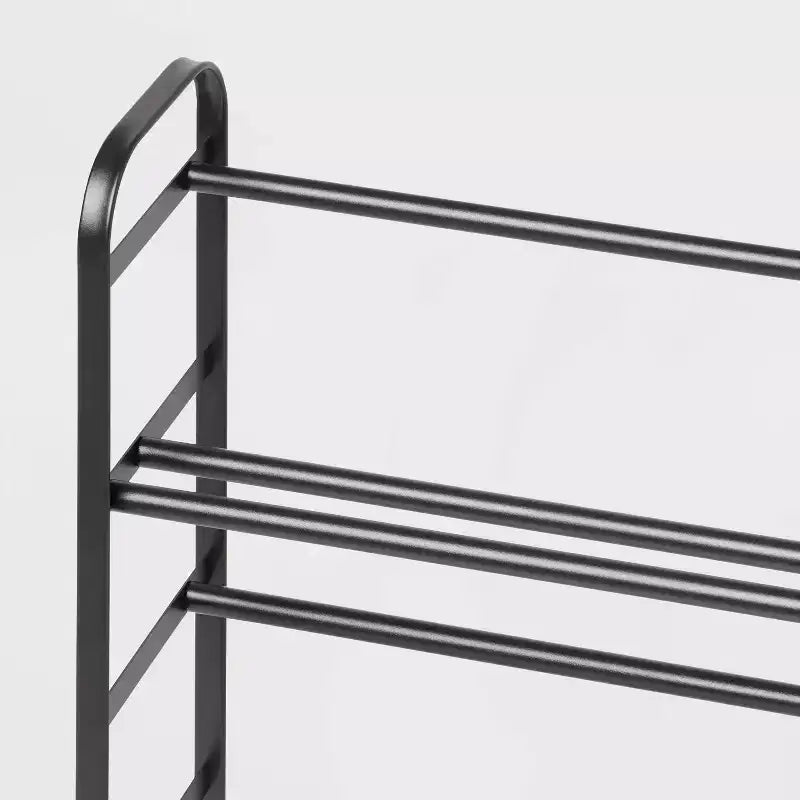 Scarpiera in metallo per spazi piccoli Nera - ™: Struttura in acciaio, scarpiera autoportante, contiene 9 paia, 74x18x74 cm