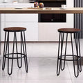 Sgabelli da Bar per Isola Cucina in Stile Modern Farmhouse, Senza Schienale, con Gambe a Forcina, Seduta in Legno, per Cucina o Sala da Pranzo, 61 cm